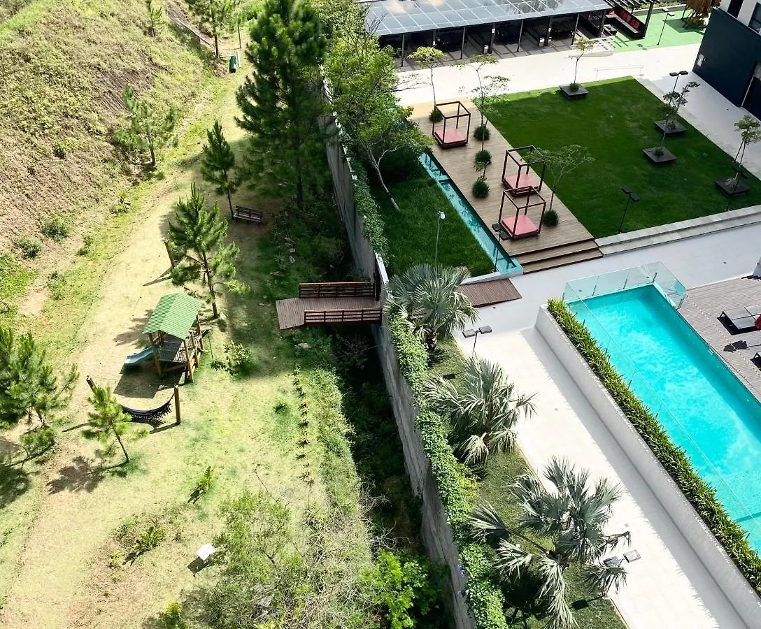 Apartment The Green Hill Com Piscinas Em Praia Brava Itajai